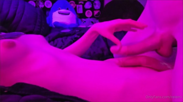 [OnlyFans] Frotting Video ft. Heyitsarya - Reiemi