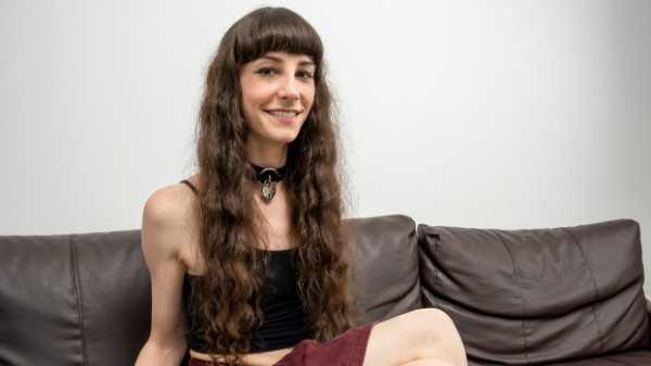 [Tgirls.XXX] Livi Doll - Collared and Horny